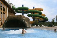 Außenbecken Rutsche