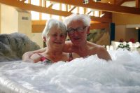 Badelanschaft Whirlpool